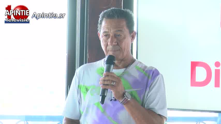 Digicel doneert aan special olympics team